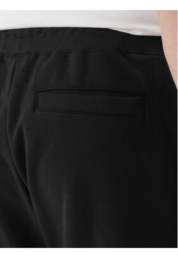 Aeronautica Militare Spodnie dresowe 261PF1008UF00674 Czarny Regular Fit. Kolor: czarny. Materiał: bawełna