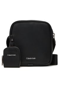 Saszetka Calvin Klein. Kolor: czarny #1