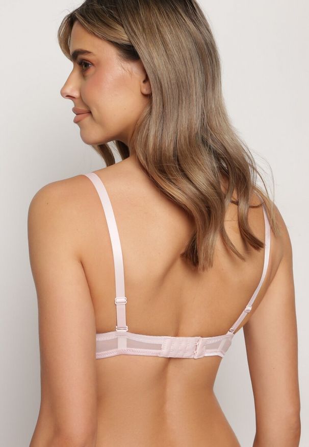 Born2be - Różowy Biustonosz Push Up z Przeszyciami i Wzorem w Kropki Azurelle. Kolor: różowy. Materiał: koronka. Rodzaj stanika: push-up. Wzór: kropki