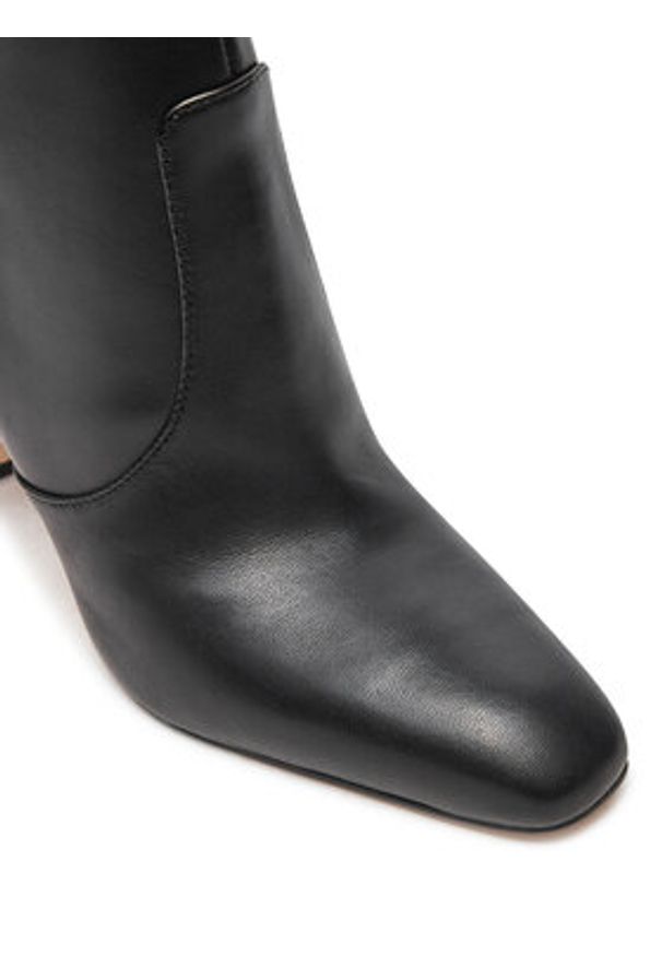 Guess Botki Caitte FLDCAT LEA10 Czarny. Kolor: czarny. Materiał: skóra