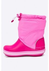 Crocs - Śniegowce dziecięce. Nosek buta: okrągły. Kolor: różowy. Materiał: syntetyk, materiał. Szerokość cholewki: normalna. Sezon: zima #4