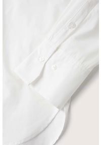 mango - Mango koszula bawełniana Juanes damska kolor biały relaxed z kołnierzykiem klasycznym. Typ kołnierza: kołnierzyk klasyczny. Kolor: biały. Materiał: bawełna. Długość rękawa: długi rękaw. Długość: długie. Styl: klasyczny #5