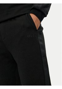 Hugo Spodnie dresowe Tonal Logo 50520501 Czarny Regular Fit. Kolor: czarny. Materiał: bawełna #5