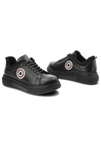 Czarne Sneakersy Ravini Modne Skórzane Buty Damskie. Okazja: na uczelnię. Kolor: czarny. Materiał: skóra. Szerokość cholewki: normalna. Sezon: wiosna. Sport: turystyka piesza