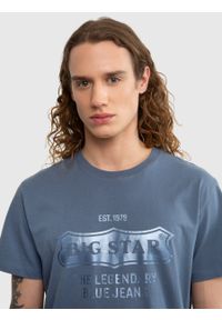 Big-Star - Koszulka męska z błyszczącym nadrukiem niebieska Miles 401. Okazja: na co dzień. Kolor: niebieski. Materiał: bawełna, skóra. Wzór: nadruk. Styl: casual #4