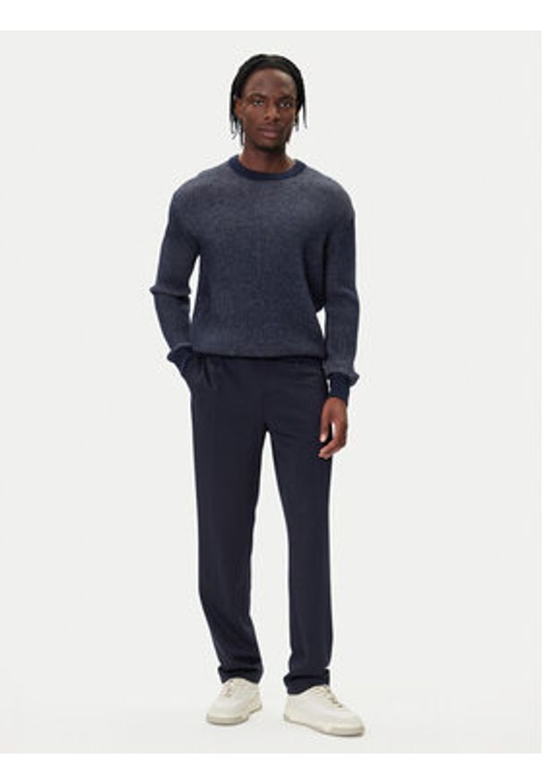 Guess Sweter M5BR20 Z0482 Granatowy Regular Fit. Kolor: niebieski. Materiał: syntetyk