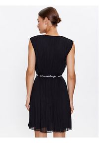 Armani Exchange Sukienka codzienna 6RYA09 YN3PZ 1200 Czarny Regular Fit. Okazja: na co dzień. Kolor: czarny. Materiał: syntetyk. Typ sukienki: proste. Styl: casual #3