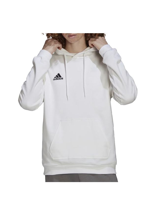 Adidas - Bluza adidas Entrada 22 HG6302 - biała. Typ kołnierza: kaptur. Kolor: biały. Materiał: polar, bawełna, poliester. Wzór: aplikacja. Styl: klasyczny