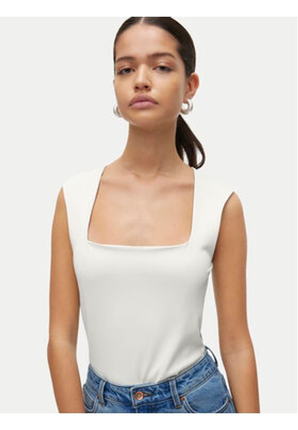 Vero Moda Top Million 10312751 Biały Slim Fit. Kolor: biały. Materiał: syntetyk