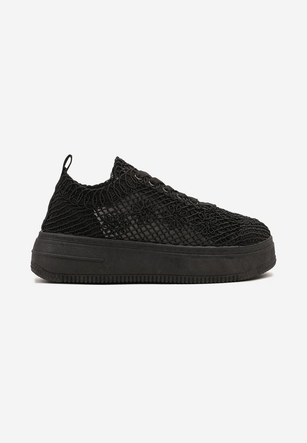 Renee - Czarne Sneakersy na Platformie z Ażurowym Wykończeniem Isdisane. Okazja: na co dzień. Zapięcie: sznurówki. Kolor: czarny. Materiał: jeans. Wzór: ażurowy. Obcas: na platformie