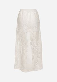 Born2be - Biała Rozkloszowana Spódnica z Koronki Zdobiona Rozcięciem Zariska. Okazja: na imprezę. Kolor: biały. Materiał: koronka. Wzór: aplikacja, koronka. Styl: elegancki #6