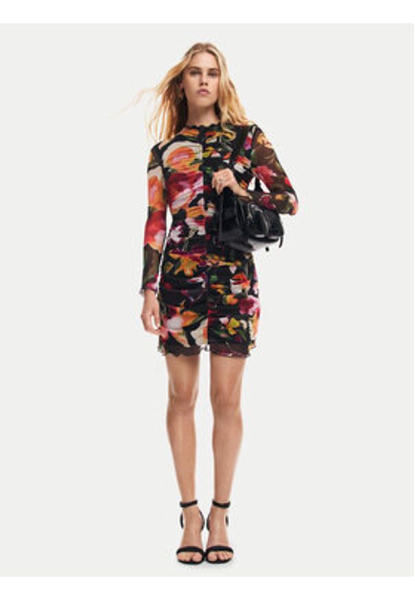 Desigual Sukienka codzienna Manila 24WWVK47 Czarny Slim Fit. Okazja: na co dzień. Kolor: czarny. Materiał: syntetyk. Typ sukienki: proste. Styl: casual