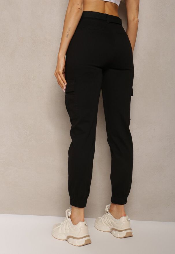 Renee - Czarne Spodnie High Waist z Bawełny o Kroju Bojówek z Gumką na Nogawkach i PaskiemCitia. Stan: podwyższony. Kolor: czarny. Materiał: bawełna. Styl: elegancki