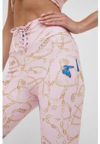 Guess legginsy damskie kolor różowy wzorzyste. Stan: podwyższony. Kolor: różowy. Materiał: materiał, skóra, włókno, dzianina