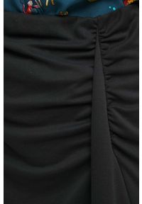 medicine - Medicine spódnica kolor czarny maxi prosta. Okazja: na co dzień. Stan: podwyższony. Kolor: czarny. Materiał: dzianina. Wzór: gładki. Styl: casual #4