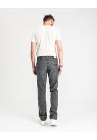 Wrangler - WRANGLER TEXAS MĘSKIE SPODNIE JEANSOWE DUSTY GRANITE W121P416N 112126173. Okazja: na spotkanie biznesowe. Styl: elegancki, biznesowy #8