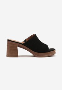 Born2be - Czarne Klapki Drewniaki na Słupku Froaira. Okazja: na co dzień. Kolor: czarny. Sezon: lato. Obcas: na słupku. Styl: klasyczny, elegancki, casual #6