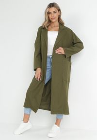 Born2be - Zielony Płaszcz Oversize z Wiązanym Paskiem Ziyanna. Kolor: zielony. Materiał: materiał. Długość: długie. Wzór: aplikacja #5