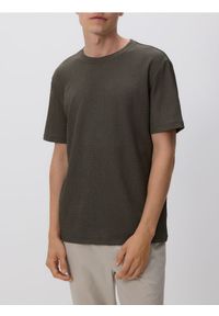Reserved - Strukturalny t-shirt regular - jasny zielony. Kolor: zielony. Materiał: dzianina
