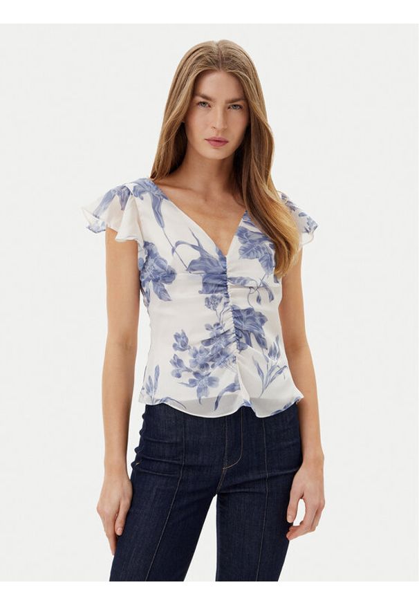 Guess Bluzka W5GH86 WCWF2 Biały Classic Fit. Kolor: biały. Materiał: syntetyk