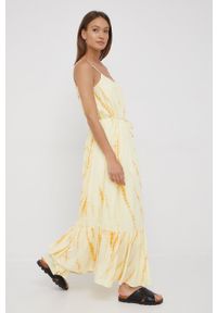 Y.A.S sukienka kolor żółty maxi rozkloszowana. Kolor: żółty. Materiał: tkanina, włókno. Długość rękawa: na ramiączkach. Długość: maxi #4