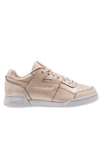 Buty do chodzenia damskie Reebok W LO Plus Iridescent. Zapięcie: sznurówki. Kolor: biały, beżowy, wielokolorowy. Materiał: skóra, syntetyk, tkanina, materiał. Szerokość cholewki: normalna. Sport: turystyka piesza