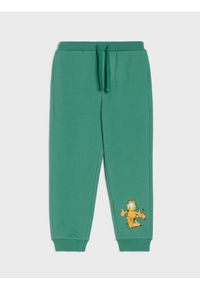 Sinsay - Spodnie dresowe Garfield - zielony. Kolor: zielony. Materiał: dresówka
