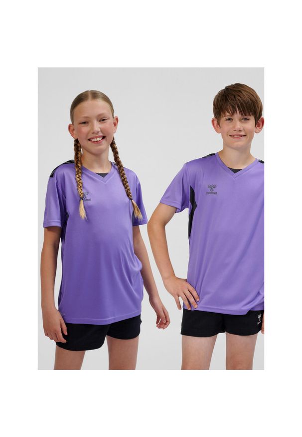 Koszulka dla dzieci Hummel Authentic. Kolor: fioletowy. Materiał: poliester. Sport: piłka nożna