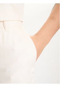 Guess Spodnie materiałowe W5YB02 WH5N2 Écru Regular Fit. Materiał: syntetyk #5