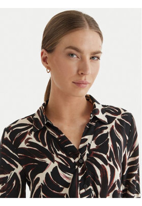 only - ONLY Koszula Nova 15284332 Czarny Regular Fit. Kolor: czarny. Materiał: wiskoza