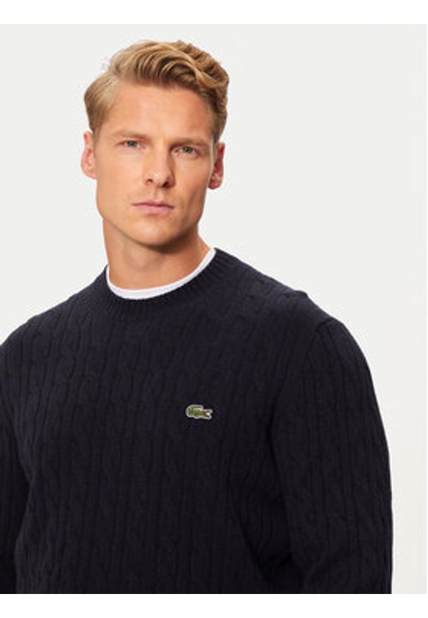 Lacoste Sweter AH2924 Granatowy Regular Fit. Kolor: niebieski. Materiał: wełna
