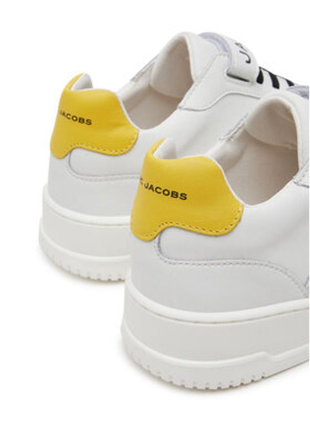 MARC JACOBS - Marc Jacobs Sneakersy W60560 S Biały. Kolor: biały. Materiał: skóra