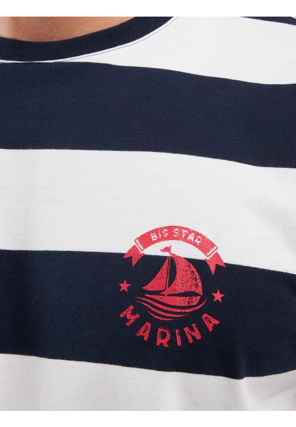 Big-Star - Koszulka męska w paski biało-granatowa Remir 403. Okazja: na co dzień. Kolor: niebieski. Materiał: dzianina, skóra, jeans. Wzór: paski. Sezon: lato. Styl: sportowy, retro, casual