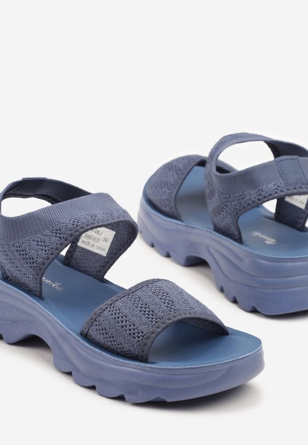 Renee - Niebieskie Sportowe Sandały z Elastycznymi Paskami Paliona. Okazja: na co dzień. Zapięcie: pasek. Kolor: niebieski. Wzór: paski. Sezon: lato. Obcas: na obcasie. Styl: sportowy. Wysokość obcasa: niski