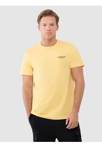 4f - 4F T-shirt regular z nadrukiem męski - żółty XXL. Okazja: na co dzień. Kolor: żółty. Materiał: bawełna, dzianina, jersey. Długość rękawa: krótki rękaw. Długość: krótkie. Wzór: nadruk. Styl: klasyczny, casual, sportowy #1