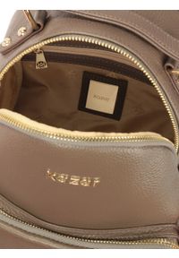 Kazar - Miejski skórzany plecak w kolorze taupe. Materiał: skóra. Styl: elegancki #4