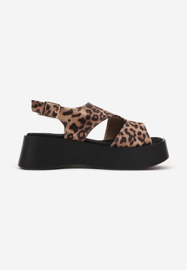 Born2be - Panterkowe Sandały na Grubej Podeszwie z Asymetrycznymi Wycięciami Kamilra. Okazja: na co dzień. Zapięcie: sprzączka. Sezon: lato. Styl: casual, elegancki