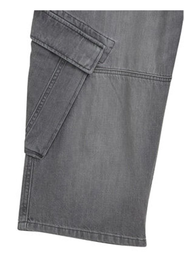 Tom Tailor Szorty jeansowe 1044977 Szary Relaxed Fit. Kolor: szary. Materiał: bawełna
