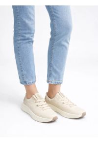 Big-Star - Sneakersy damskie beżowe TT274038 801. Okazja: na co dzień. Nosek buta: okrągły. Zapięcie: sznurówki. Kolor: beżowy. Materiał: materiał. Wzór: aplikacja #5