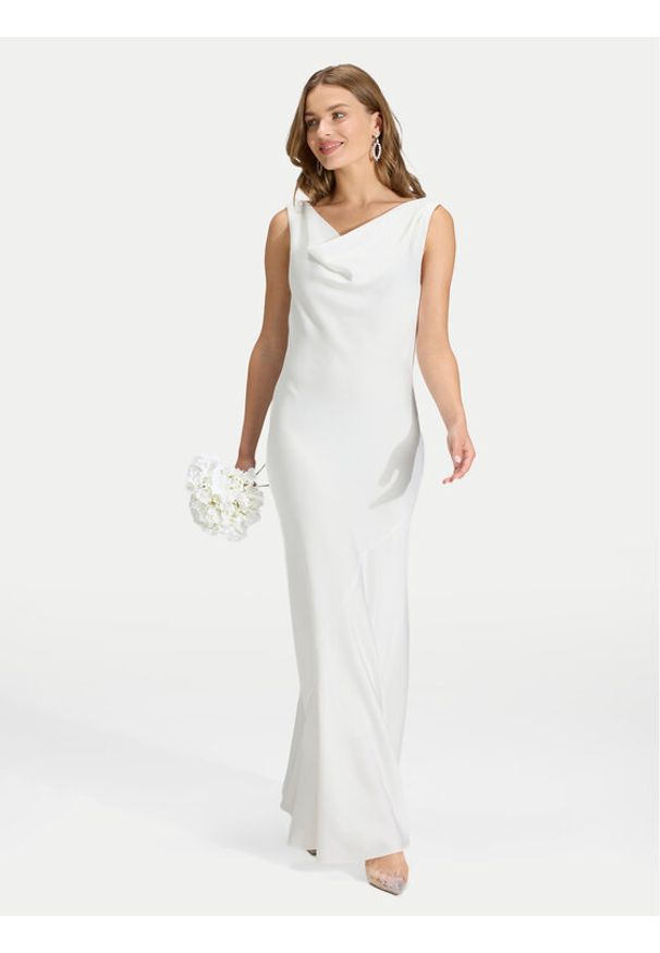 Swing Sukienka wieczorowa 5AK14500 Biały Regular Fit. Kolor: biały. Materiał: syntetyk. Styl: wizytowy