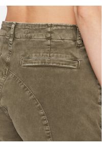 Guess Spodnie materiałowe W3YB20 WEDY4 Khaki Loose Fit. Kolor: brązowy. Materiał: materiał, bawełna #5