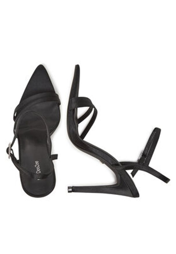 DeeZee Sandały YUNJMW81572-S-1 Czarny. Kolor: czarny. Materiał: materiał