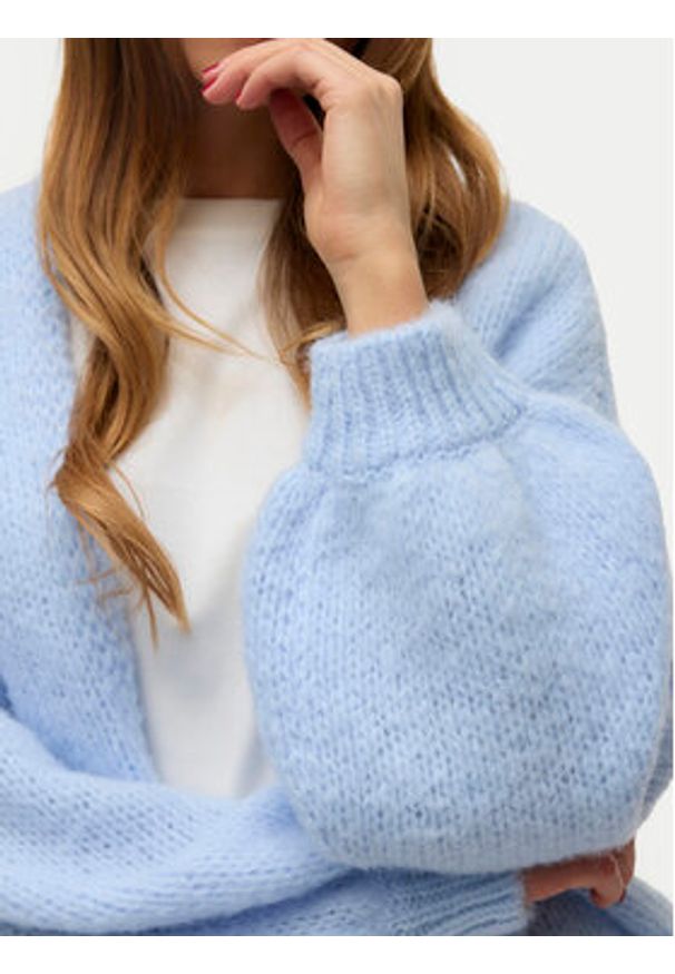 Vero Moda Kardigan Maybe 10273101 Błękitny Oversize. Kolor: niebieski. Materiał: syntetyk