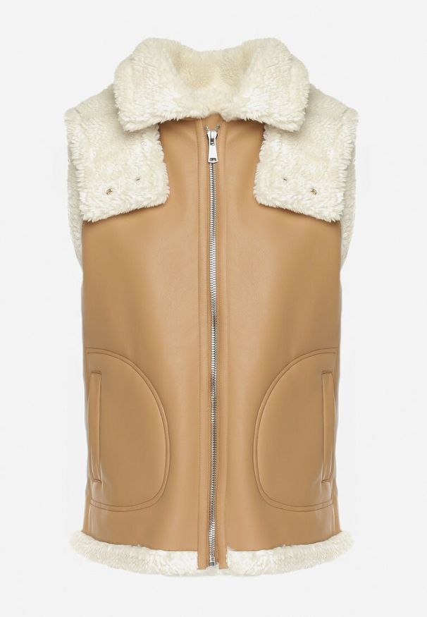 Born2be - Jasnobrązowa Kamizelka Bezrękawnik z Ekoskóry Ozdobiony Kożuszkiem Lilkana. Typ kołnierza: kaptur. Kolor: brązowy. Materiał: futro. Długość rękawa: bez rękawów. Wzór: aplikacja