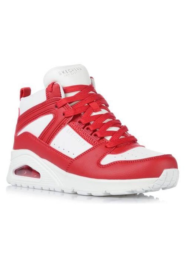 skechers - Buty do chodzenia damskie Skechers Uno high Regards. Kolor: czerwony. Materiał: materiał, syntetyk. Szerokość cholewki: normalna. Sport: turystyka piesza