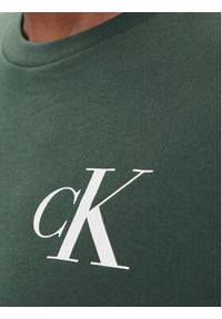 Calvin Klein Jeans T-Shirt 30s Chest Logo LV04RD865G Zielony Regular Fit. Kolor: zielony. Materiał: bawełna #4