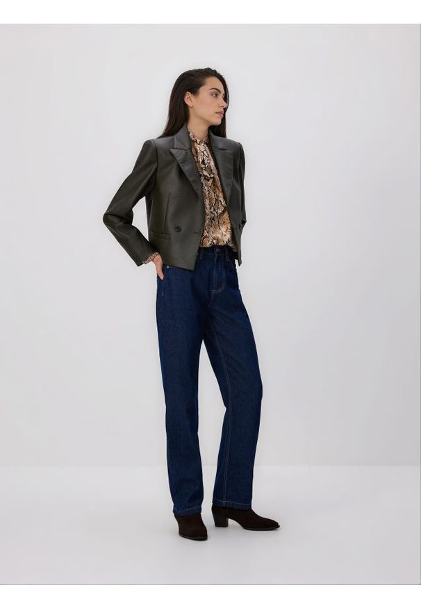 Reserved - Jeansy straight fit - granatowy. Kolor: niebieski