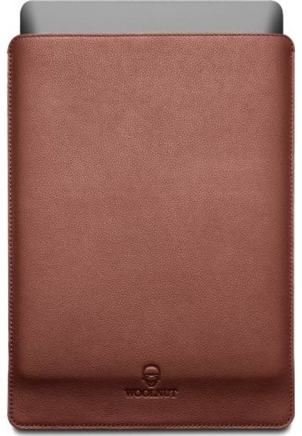WOOLNUT - Etui Woolnut Leather Sleeve 16" Brązowy. Kolor: brązowy