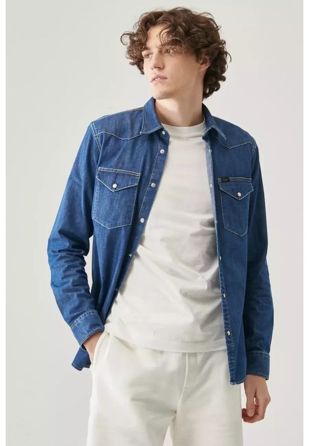 Lee - LEE REGULAR WESTERN MĘSKA KOSZULA JEANSOWA DIPPED BLUE L66WPLLA 112145397. Materiał: jeans