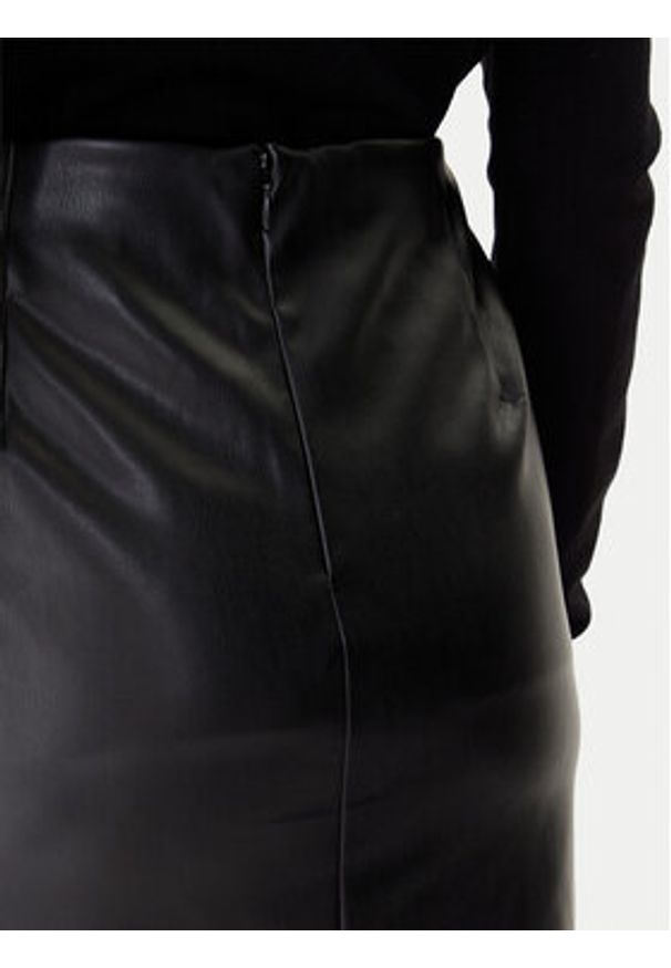 Vero Moda Spódnica z imitacji skóry Gawn 10333689 Czarny Regular Fit. Kolor: czarny. Materiał: skóra